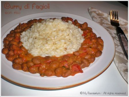 Curry di fagioli con riso