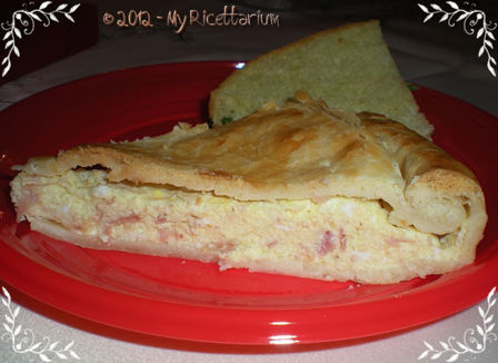 Torta rustica con ricotta e prosciutto cotto