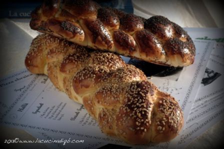 " La fantasia è come la marmellata, bisogna che sia spalmata su una solida fetta di pane." E la ricetta della Hallà