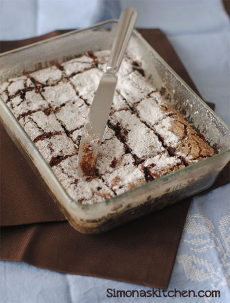 Brownies al Cioccolato Fondente e Caffè - Dark Chocolate Brownies with Coffee