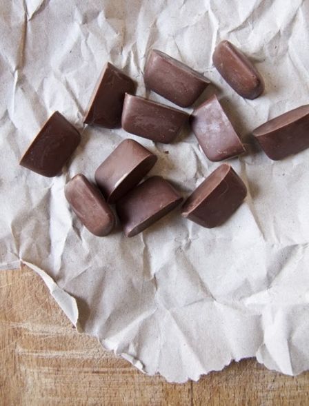 Come fare i Gianduiotti in casa? / How to make home-made Gianduiotti chocolates?