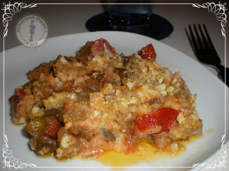 Crumble di caponata di melanzane e pomodorini