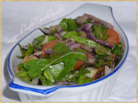 Panzanella… con insalatina mista, rucola e bottarga di tonno