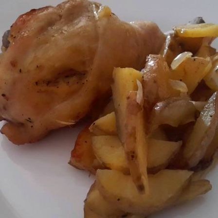 Pollo speziato con patate