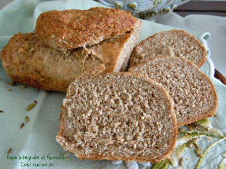 Pane integrale con finocchio