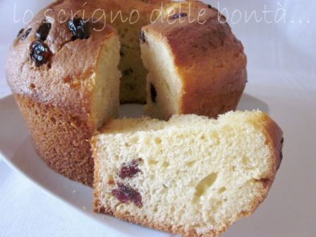 CIAMBELLA ALLA PANNA CON  MIRTILLI ROSSI