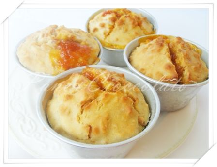 Muffin arachidi e albicocche,ricetta facile