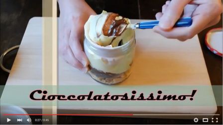 Videoricetta S’more in a jar – dolcetti di marshmallow
