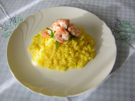 Risotto allo zafferano e gamberetti