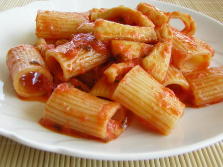 Pasta al ragù di seppia