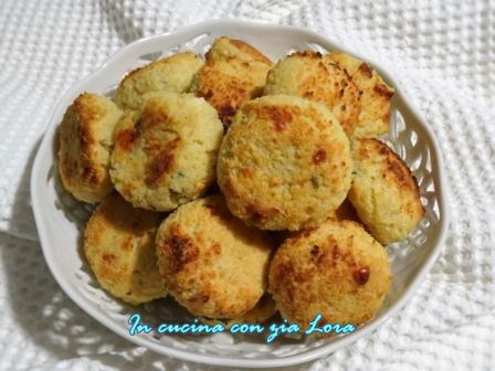 Polpette di pane raffermo al forno