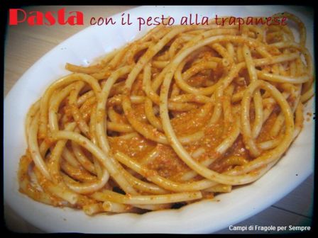 Pasta con pesto alla trapanese