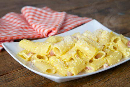 Rigatoni alla carbonara, la ricetta