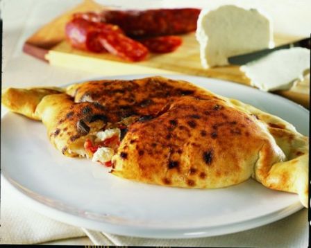Calzone napoletano - ricetta passo passo con foto