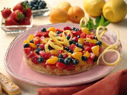 Torta di savoiardi alla frutta mista -  La ricetta in 4 mosse