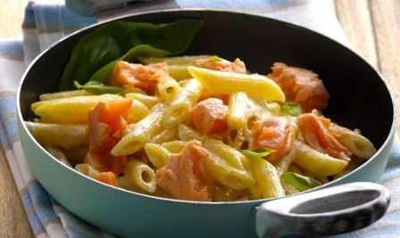 Pennette con salmone e robiola