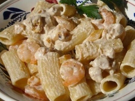 Rigatoni con crema di gamberetti