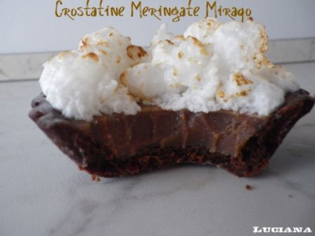 CROSTATINE MERINGATE AL CIOCCOLATO MIRAQO