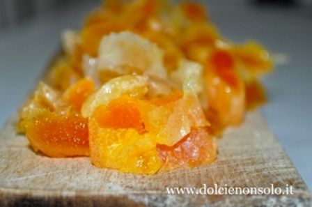 Frutta disidratata sotto spirito