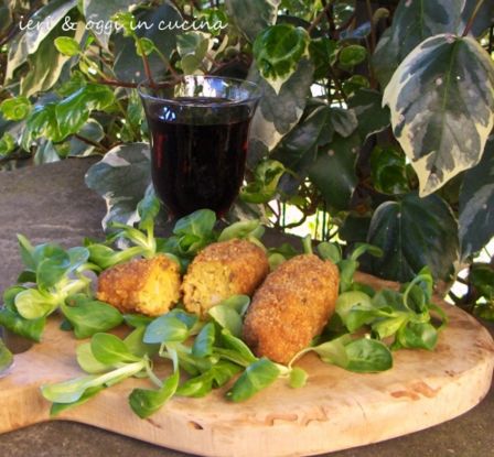 Polpette con patate e carne lessata alla toscana