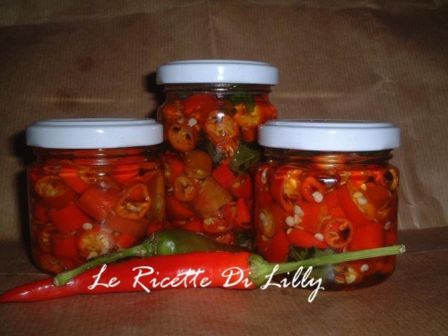 peperoncini rossi piccanti sott'olio