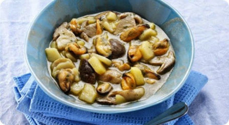 Zuppa di cozze e funghi.