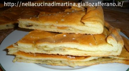 Focaccia alla provola affumicata e carciofi cotti alla brace ortocori