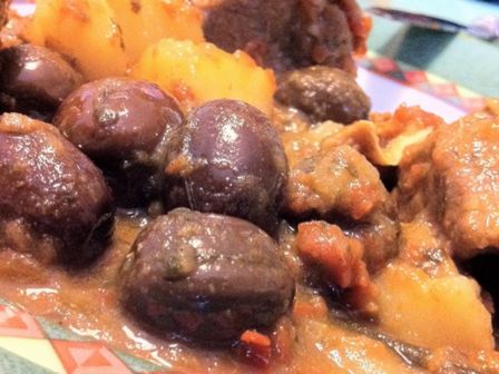 L’Isola di pietra e l’Agnello con le olive e le patate