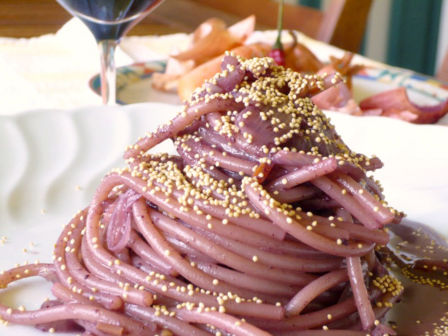 Spaghetti Masciarelli all’aglianico con semi d’amaranto