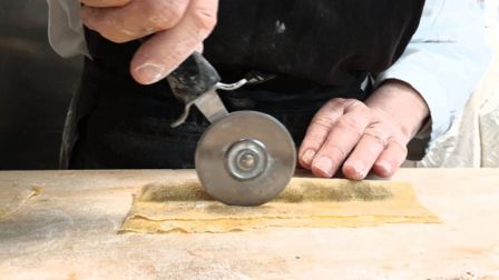 Chiude la Tenda Rossa di Cerbaia: gli effetti della pandemia sullo storico ristorante del Chianti