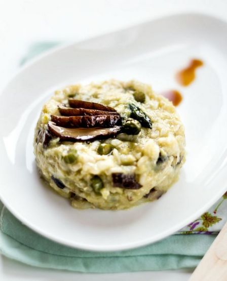 Risotto al tè verde con asparagi e shiitake – BIO