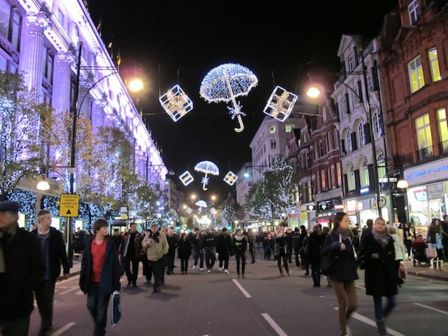 Londra: 3 ipotesi per risolvere la questione Grandi Magazzini stasera. Harrods vs Fortnum & Mason vs Selfridges