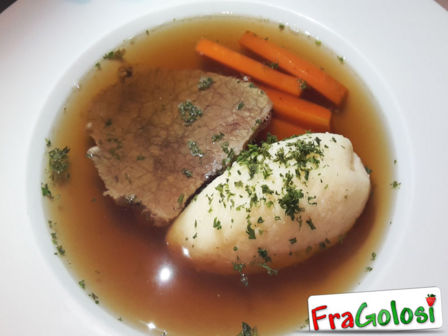 CARNE DI MANZO IN BRODO (MARHAHÚSLEVES)
