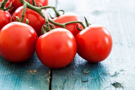 Insalata di pomodori all’indiana