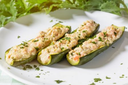 Zucchine ripiene di tonno al forno