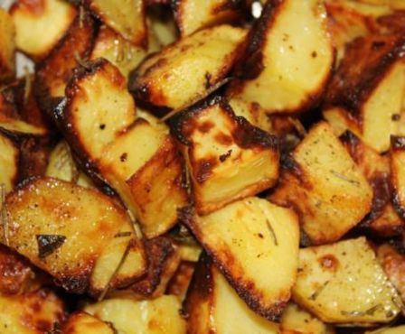 I contorni di verdura:  Patate al forno
