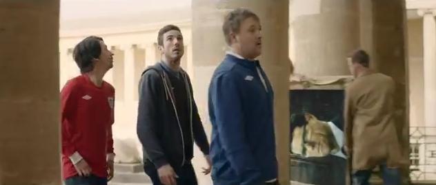 Inghilterra Vs. Argentina | Nello spot della birra Carlsberg, Maradona è soltanto uno sguattero