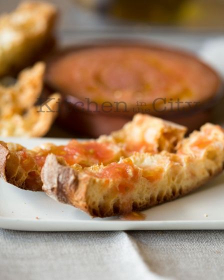 Pan con tomate! Cadaques 1a puntata