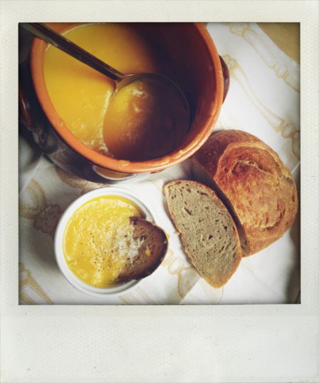 Zuppa di zucca con pane al farro per I Primi d’Italia