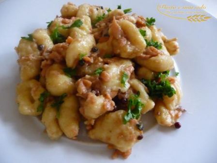 Gnocchi al salmone sfumati con la birra