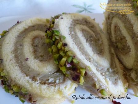 Rotolo alla crema di pistacchio