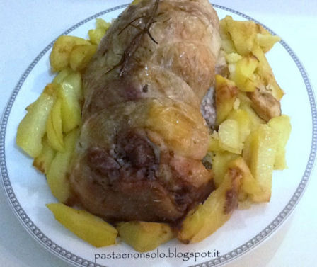 Pollo ripieno disossato