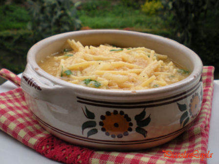 Zuppa di Spaghetti rotti e Cavolfiore