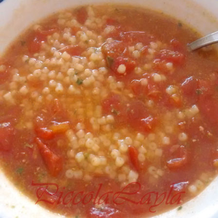 Zuppa al Pomodoro e Basilico Genovese