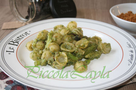 Orecchiette con Broccoli e Pane Fritto