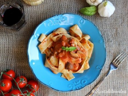 Pappardelle alla Boscaiola