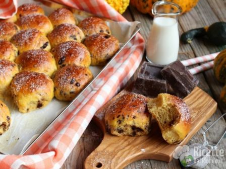 Panini dolci di zucca e cioccolato