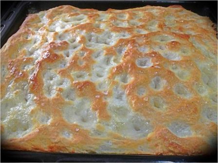 Fugassa, l’altro modo di dire faccio la focaccia alla genovese