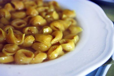 Bologna vs Modena. Due a zero nella sfida per i migliori tortellini