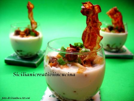Fonduta di grana con verza stufata e bacon